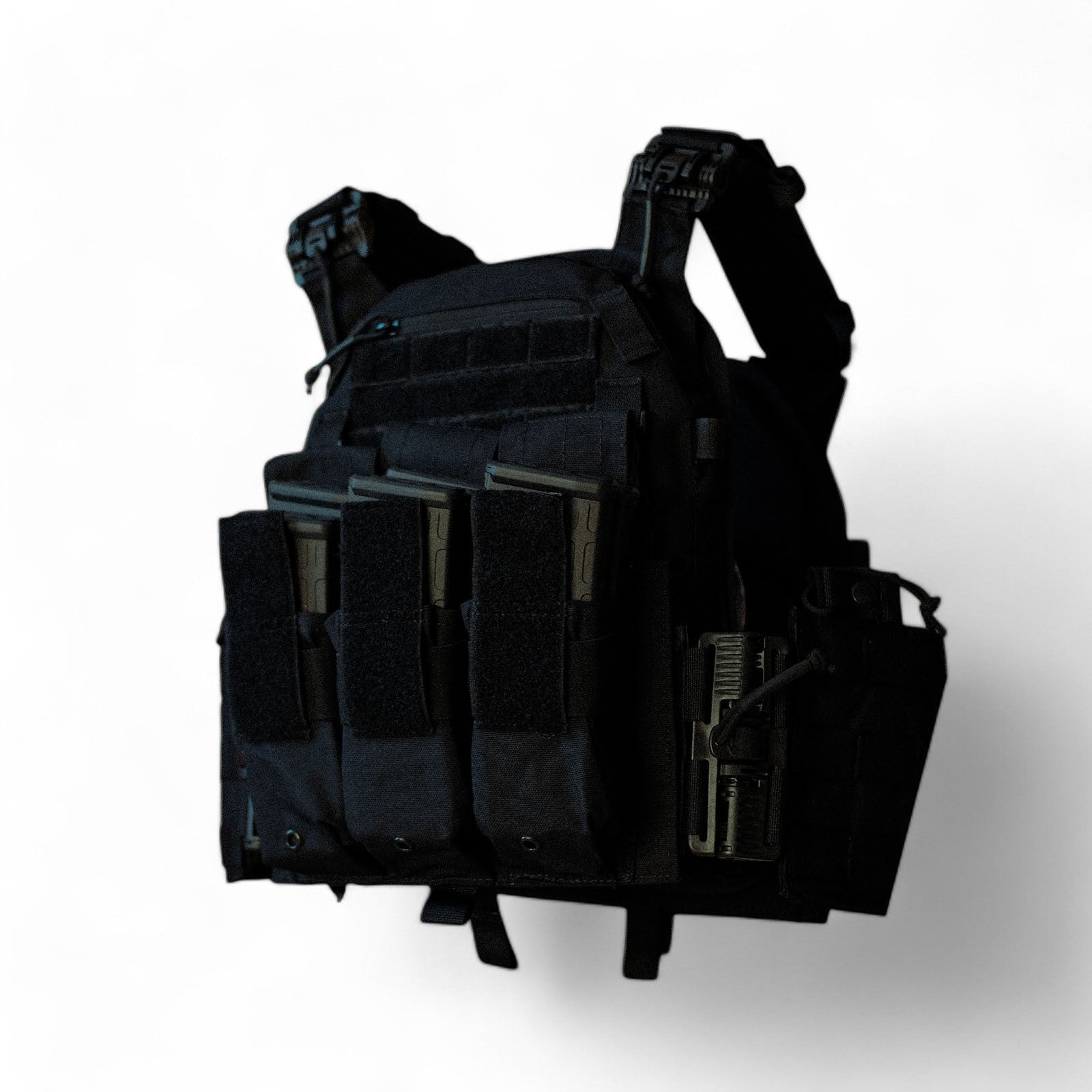 RED OpTec AMPC: Advanced Modular Plate Carrier in black, featuring a front panel with triple mag pouches opened, MOLLE webbing for modular attachments, quick-release buckles, and side-mounted utility storage.