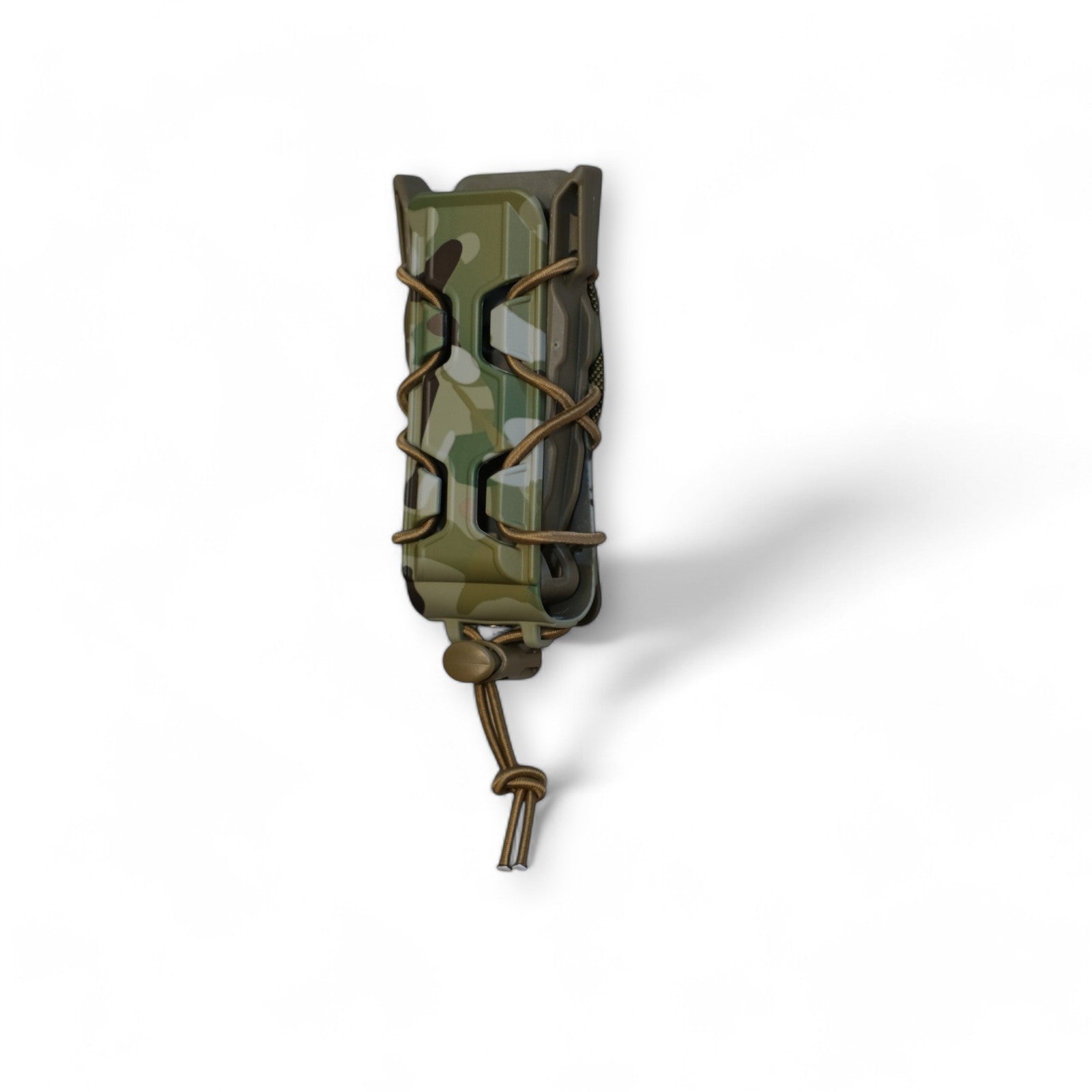 Tac-HPPS: Hard Pistol Magazine Pouch in Multicam pattern, front side angle, displaying its profile without a magazine, durable polymer build, and adjustable retention cord for secure magazine storage.